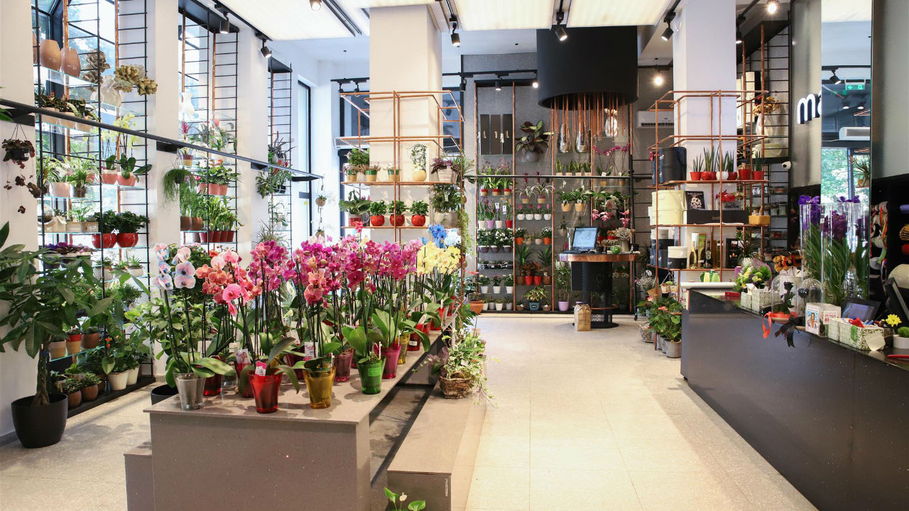 Chioșcul de flori din Bistrița devenit afacere națională și online