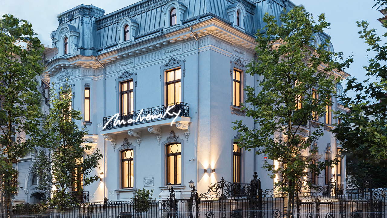 Malvensky, venituri anuale de aproape 3 mil. euro din vânzarea de bijuterii