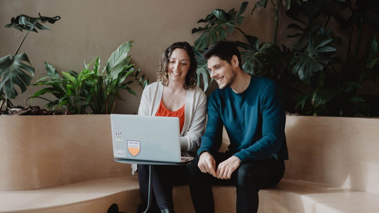 AI-ul va genera o creștere de 44% a veniturilor companiilor în următorii ani