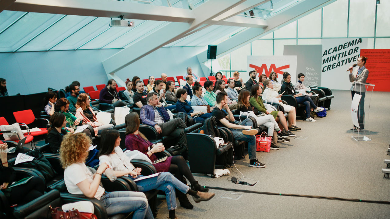 Se caută minți creative la Cluj-Napoca și București