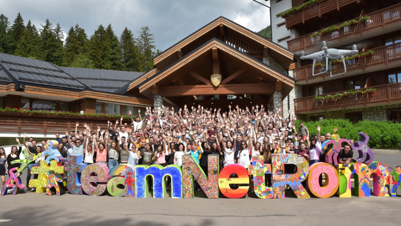 Fondul care a vrut să cumpere AC Milan achiziționează o firmă româno-olandeză de IT