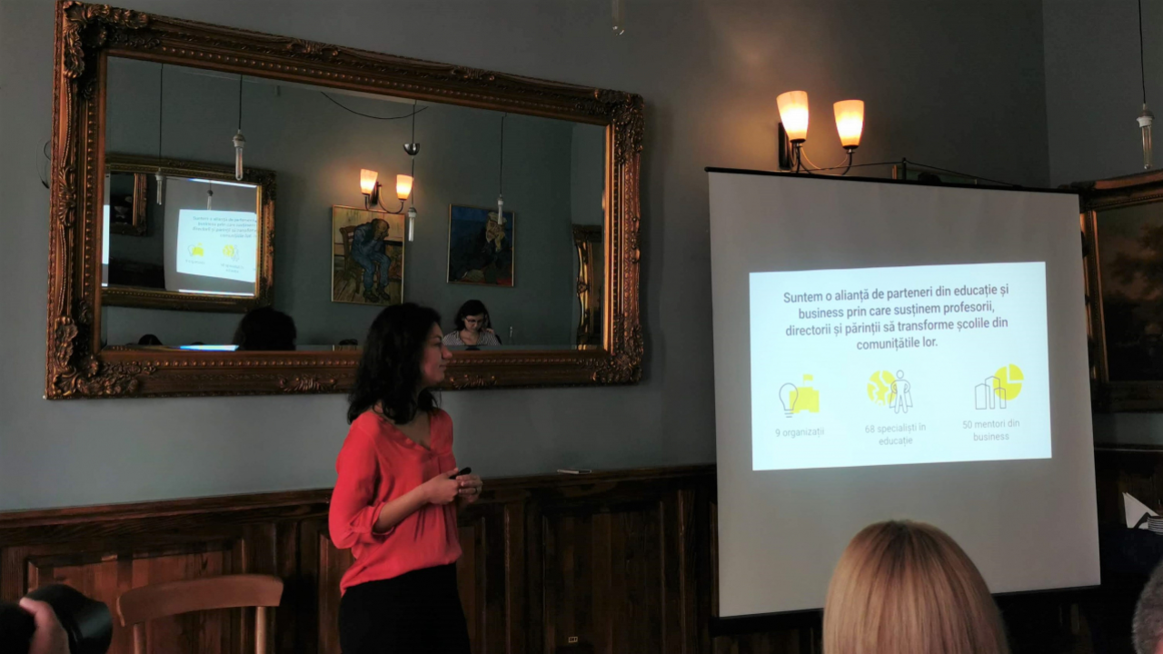 Mediul de afaceri: "Suntem disperați că școala nu pregătește elevii"