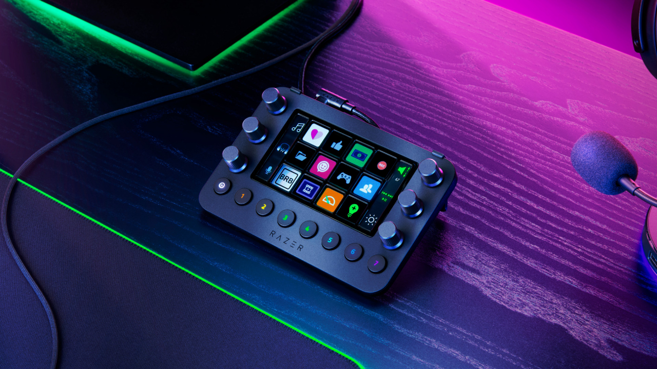 Razer lansează Stream Controller, gadget care ajută streamerii și creatorii de conținut online