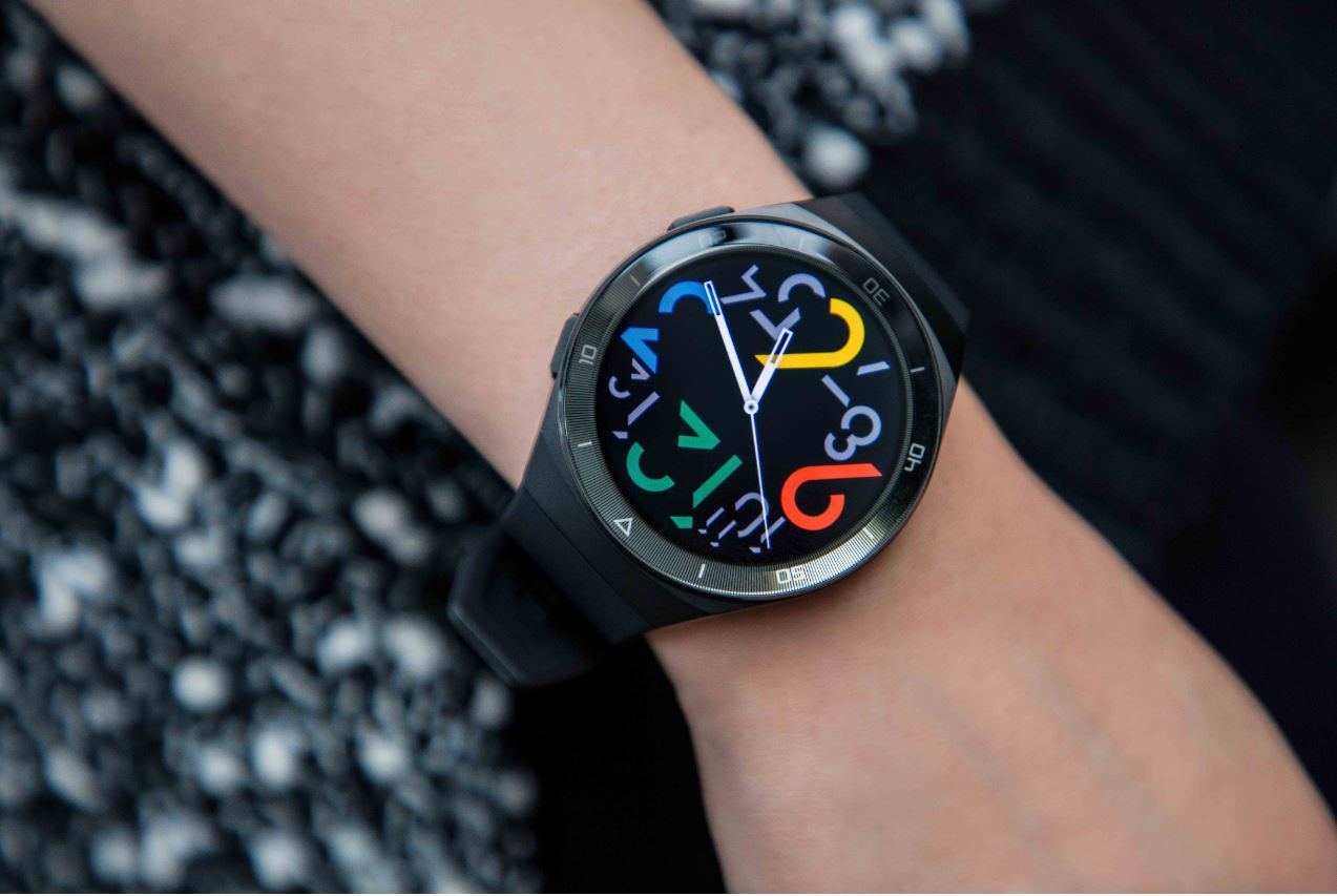 Ofertă specială la Huawei Watch GT 2e la cumpărarea unui Huawei P40 sau P40 Pro
