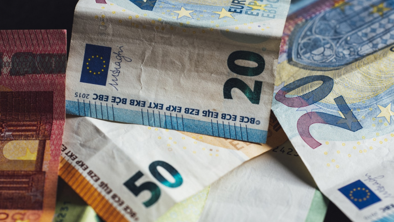 Granturi Măsura 2: statisticile firmelor înscrise și promisiuni de suplimentare