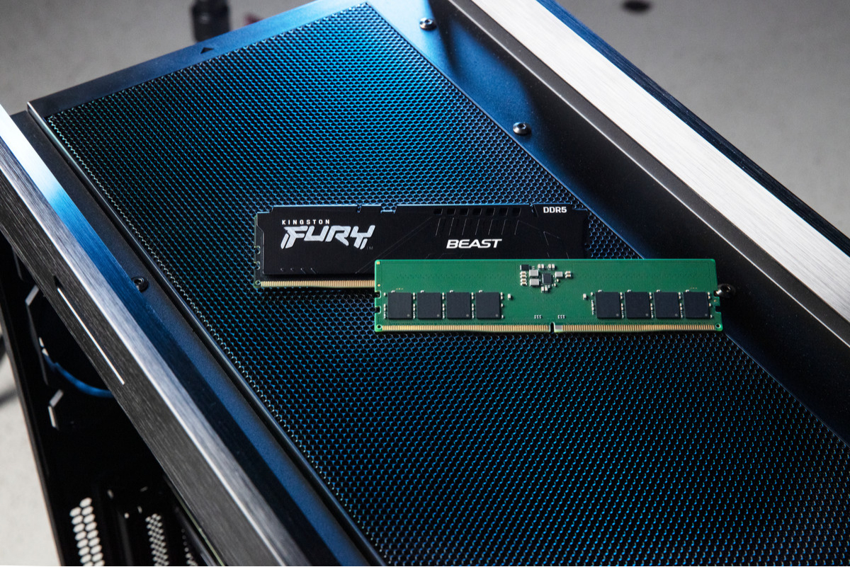 Trenduri în îndustrie: cum arată portretul robot al gamerului român