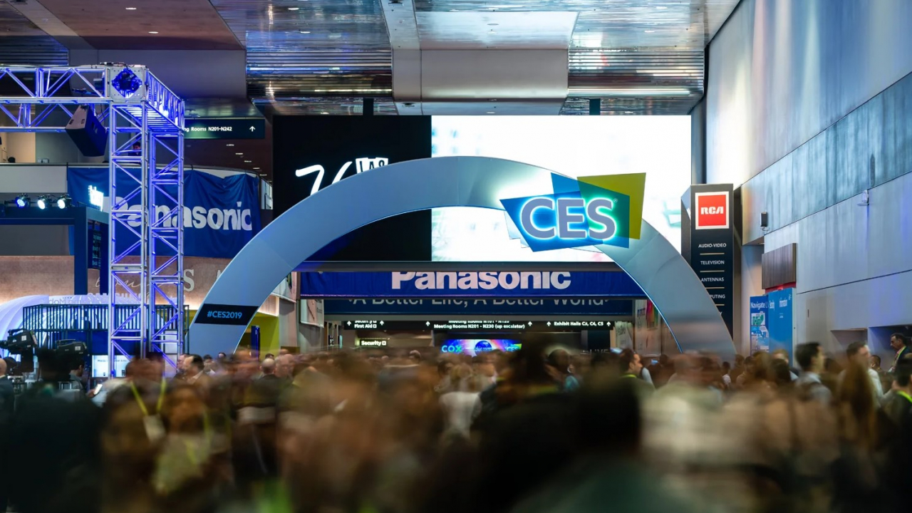 Tehnologii la CES 2022: căști ce pot fi controlate cu mintea și alte gadgeturi