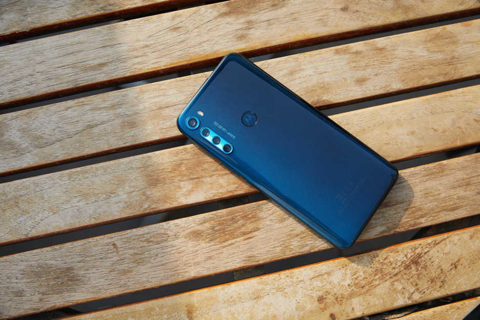 Motorola one fusion+ e disponibil în România. Mid range cu camere bune