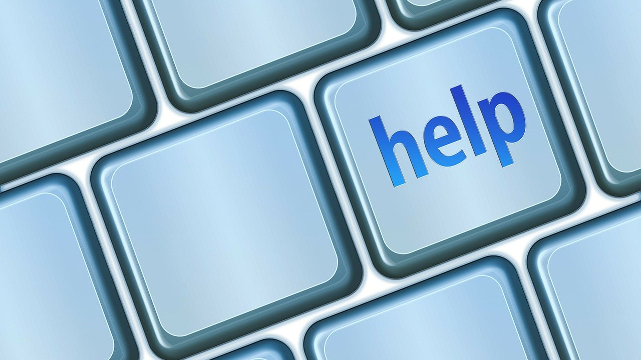 Patru companii românești lansează platforma „Donează pentru linia întâi"