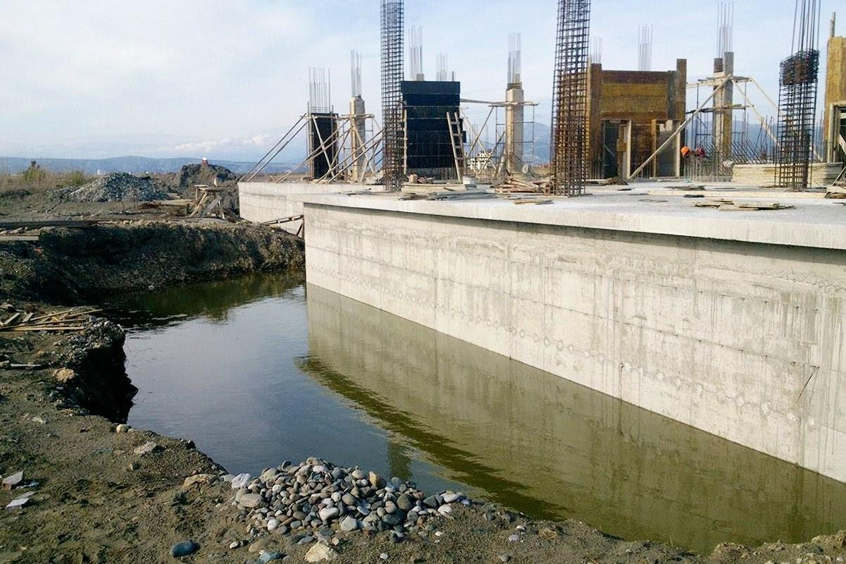 Top avantaje ale hidroizolarii betonului în masă