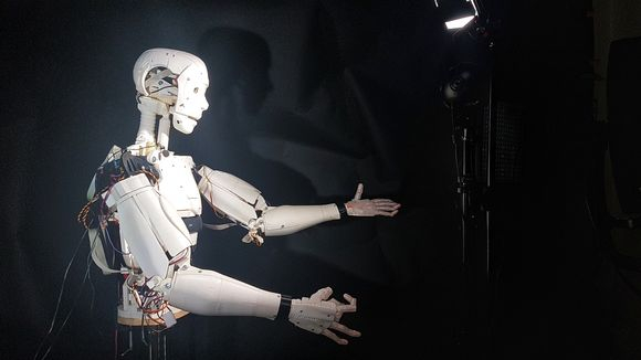 Cursuri gratuite: finlandezii te învață despre inteligența artificială