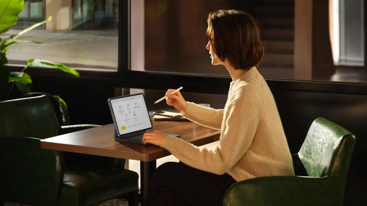 Cum folosesc românii tehnologia pentru studiu