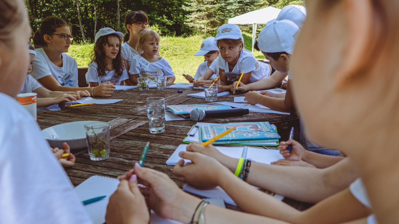 Cursuri de educație antreprenorială pentru copii și adolescenți