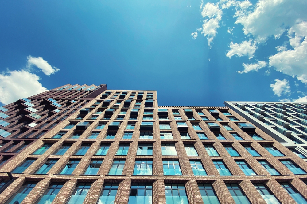 Imobiliarele ca activ de business: De ce antreprenorii din tech aleg apartamentele noi pentru diversificarea portofoliului