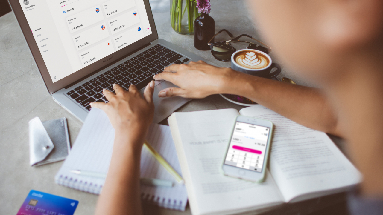 Startup-ul fintech Revolut deschide birou în România