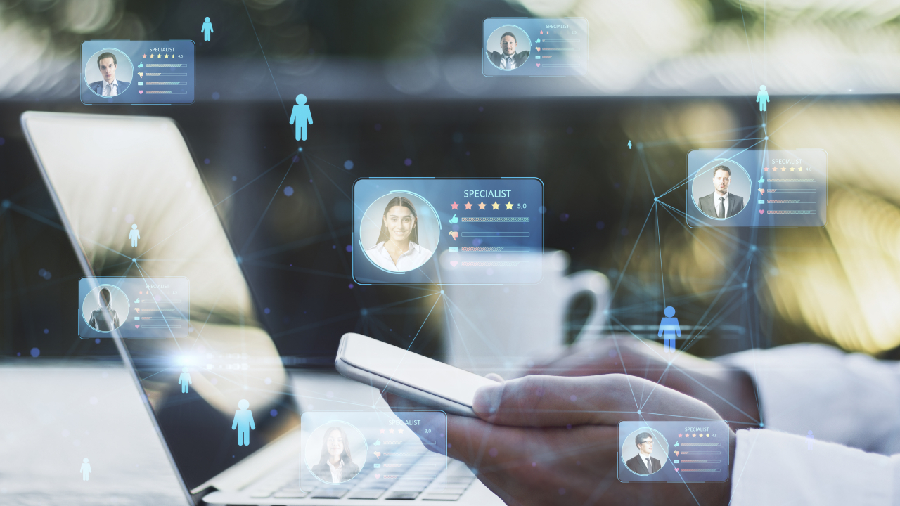 Stăpânirea artei recrutării IT la distanță. Sfaturi și cele mai bune practici