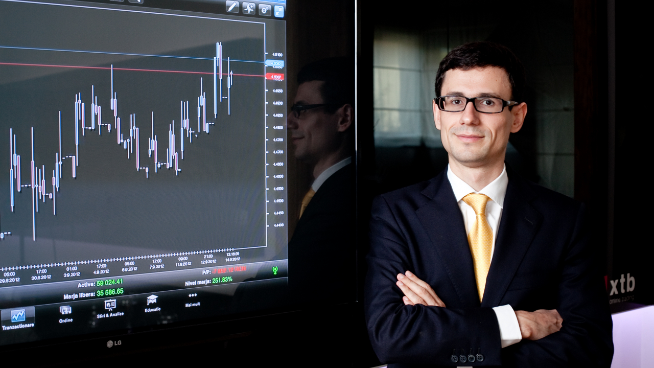 XTB: Fluctuațile mari ale bitcoin sunt normale, dar nu îngrijorătoare