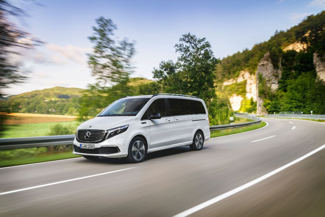 Mercedes-Benz lansează dubița electrică pentru companii și familie