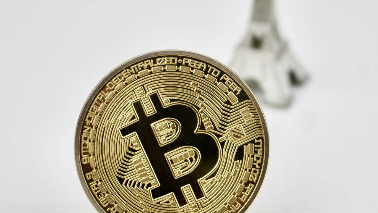 Franța legalizează tranzacțiile de token-uri și criptomonede