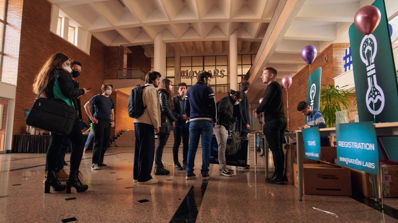 Innovation Labs #11: datele hackathoanelor. Noutatea pentru București