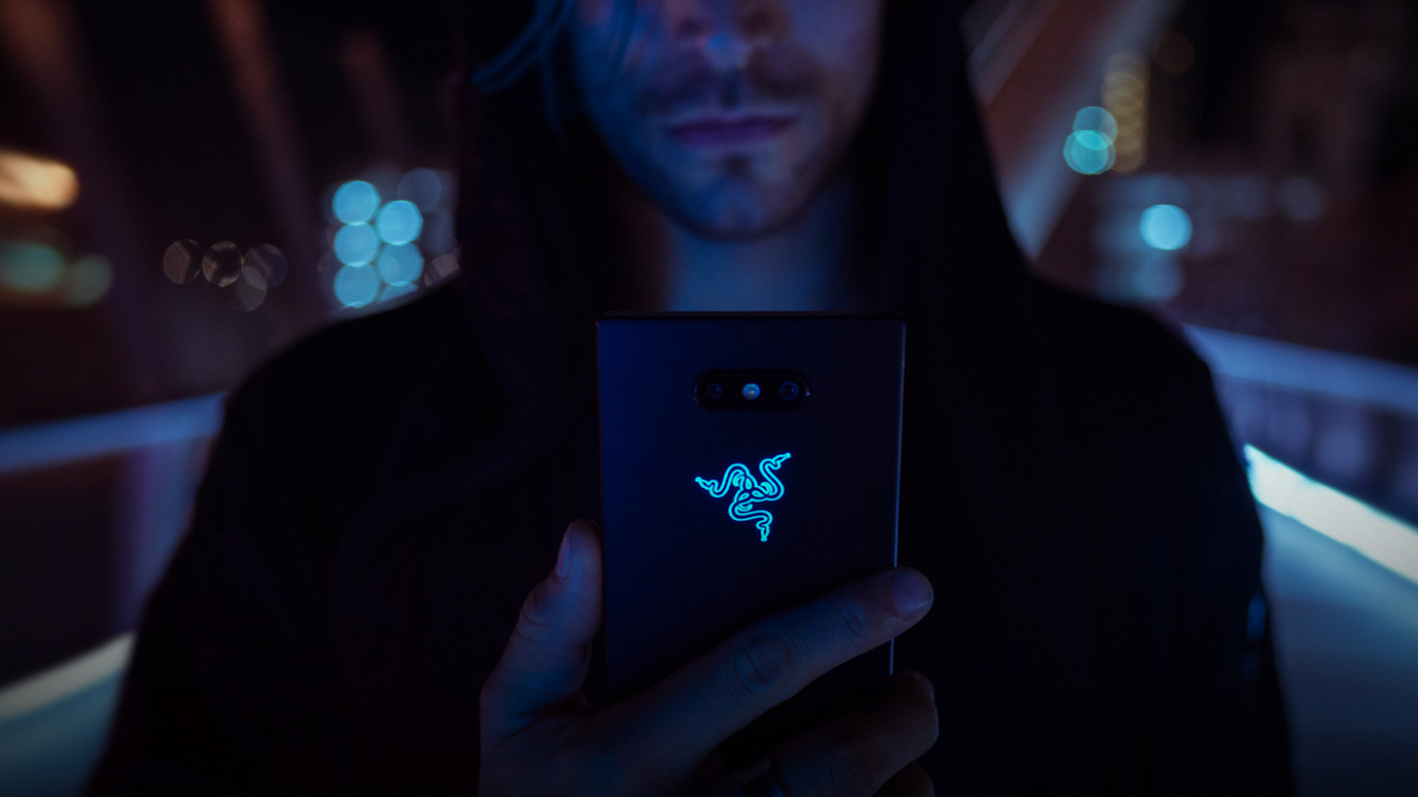 Razer Phone 2 e disponibil în oferta Orange