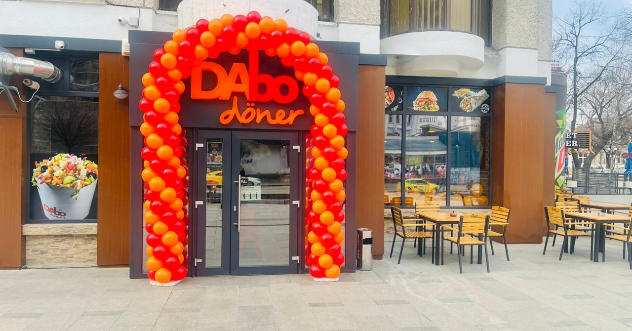 Franciza DAbo Doner continuă extinderea: 4 restaurante, în 3 orașe diferite