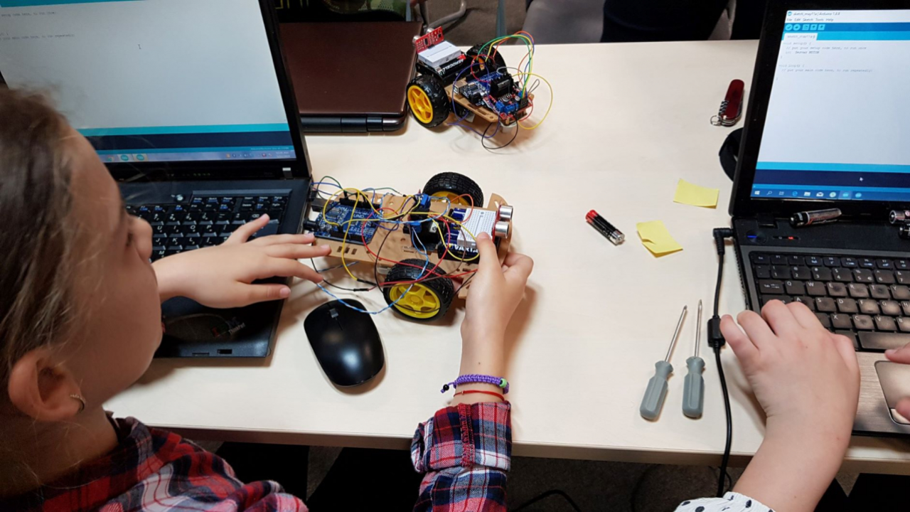 Atelierele CoderDojo București - cum îți poți înscrie copilul?