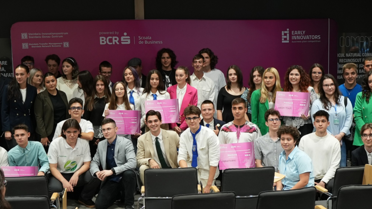 Liceenii cu idei de business inovatoare, premiați la Early Innovators Business Plan Competition