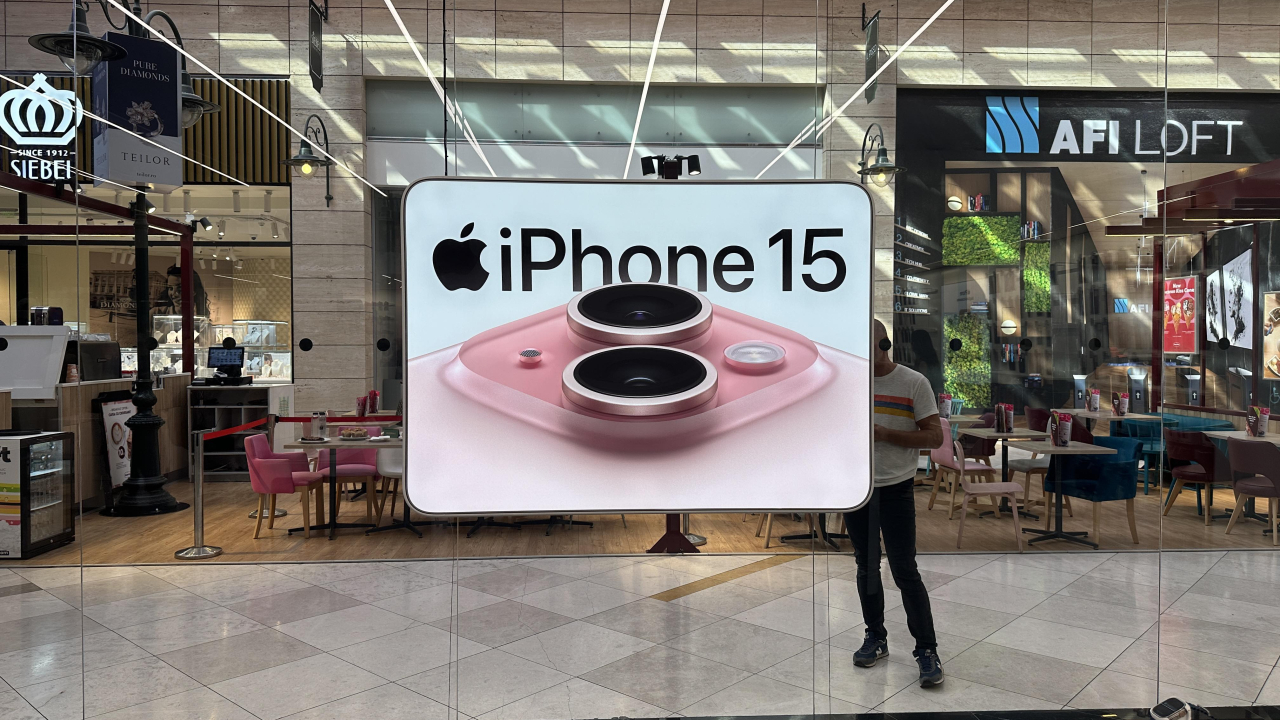 iPhone 15 și noile Apple Watch Series 9 și Ultra 2, lansate oficial în România