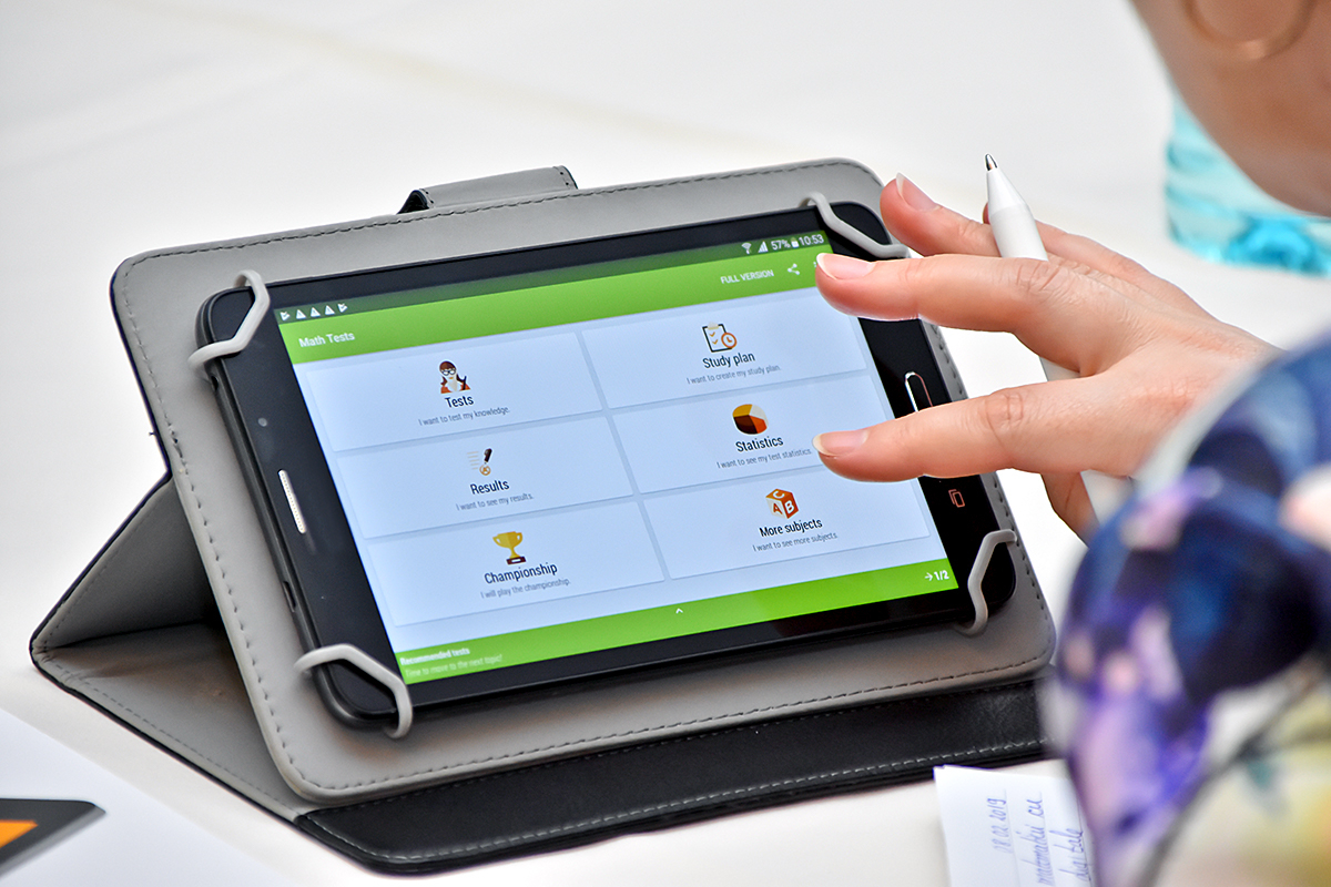 Soluții de e-learning: Cine sunt câștigătorii concursului Digitaliada