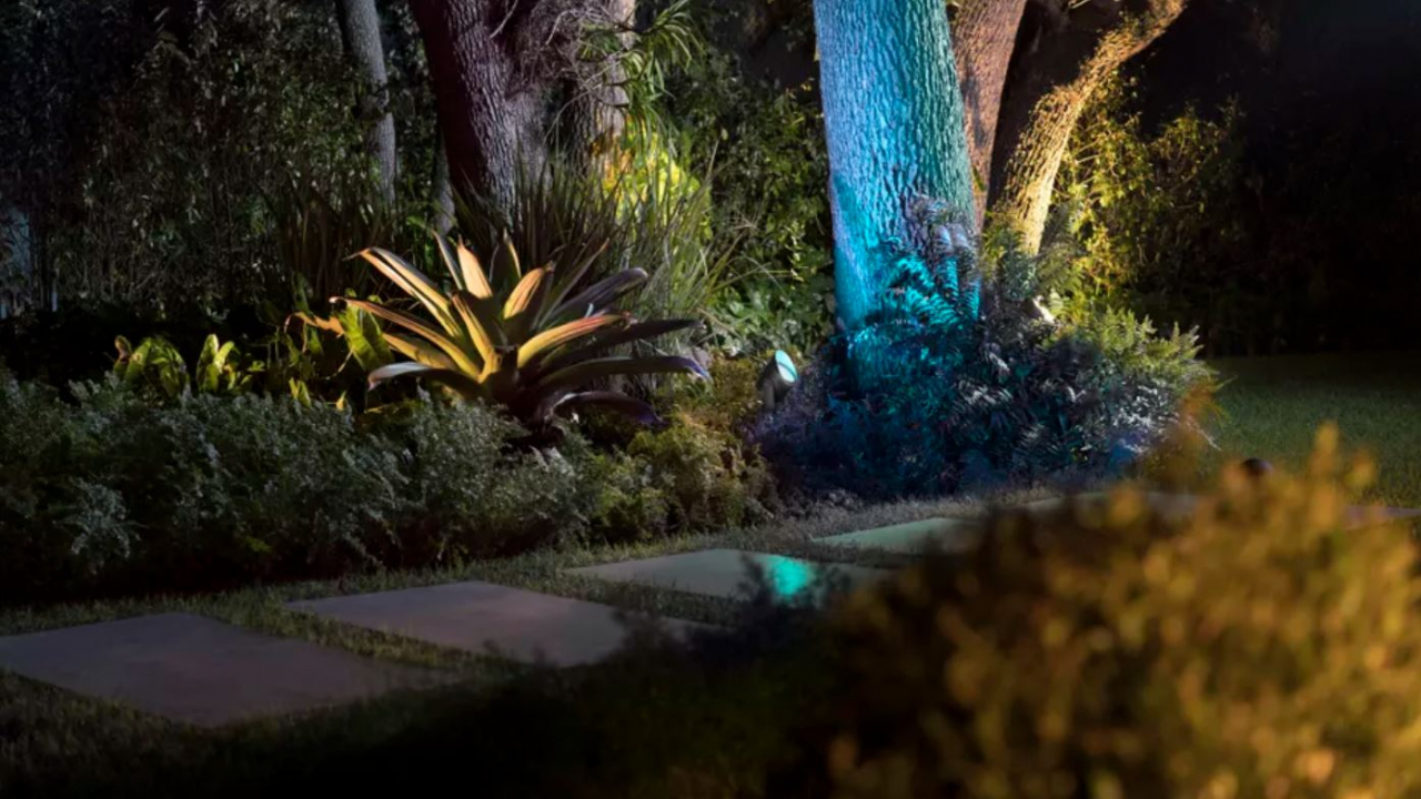 Dacă ai aceste produse Philips Hue, Signify le va înlocui sursele de alimentare