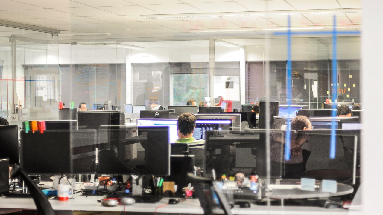 Oferte locuri de muncă: 6.000 de posturi disponibile la Târgul Angajatori de TOP