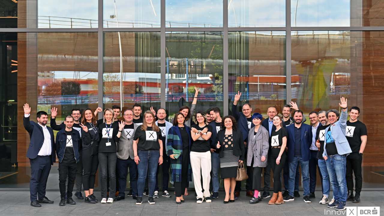 Elevator Pitch Day: 10 startup-uri tech, în liftul BCR pentru a-și prezenta afacerile