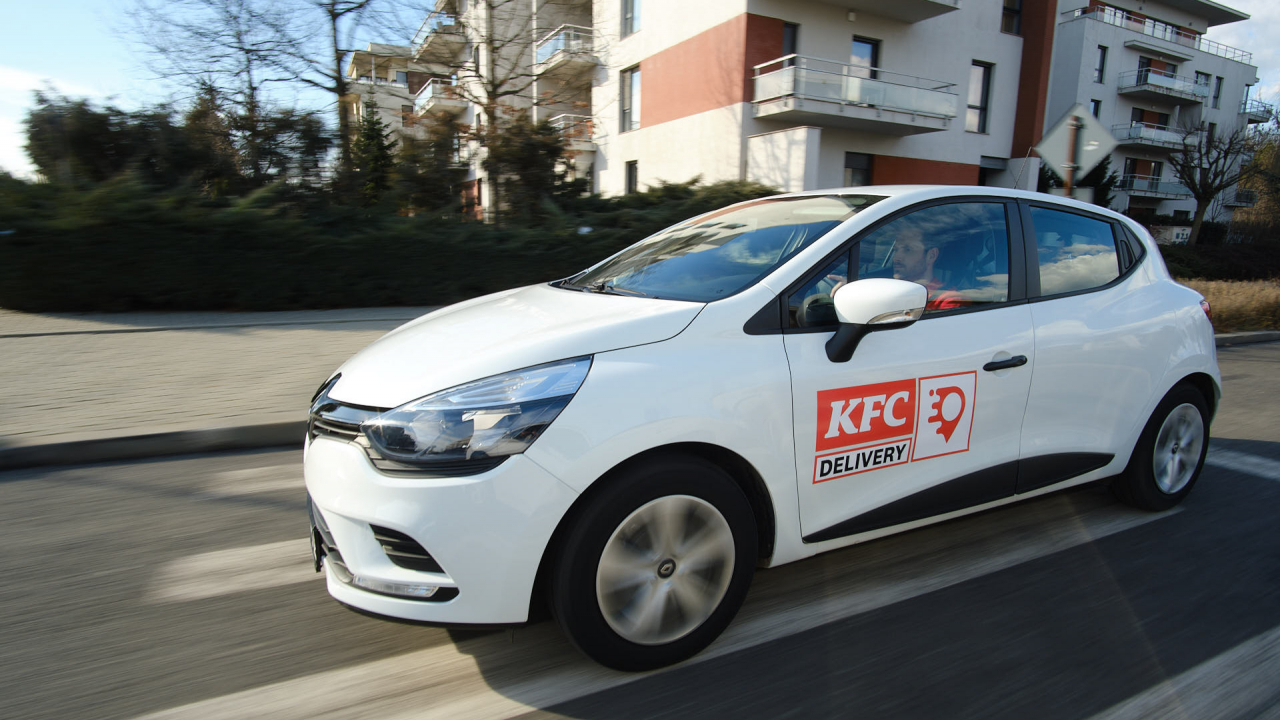 KFC își lansează propria platformă pentru comenzi online