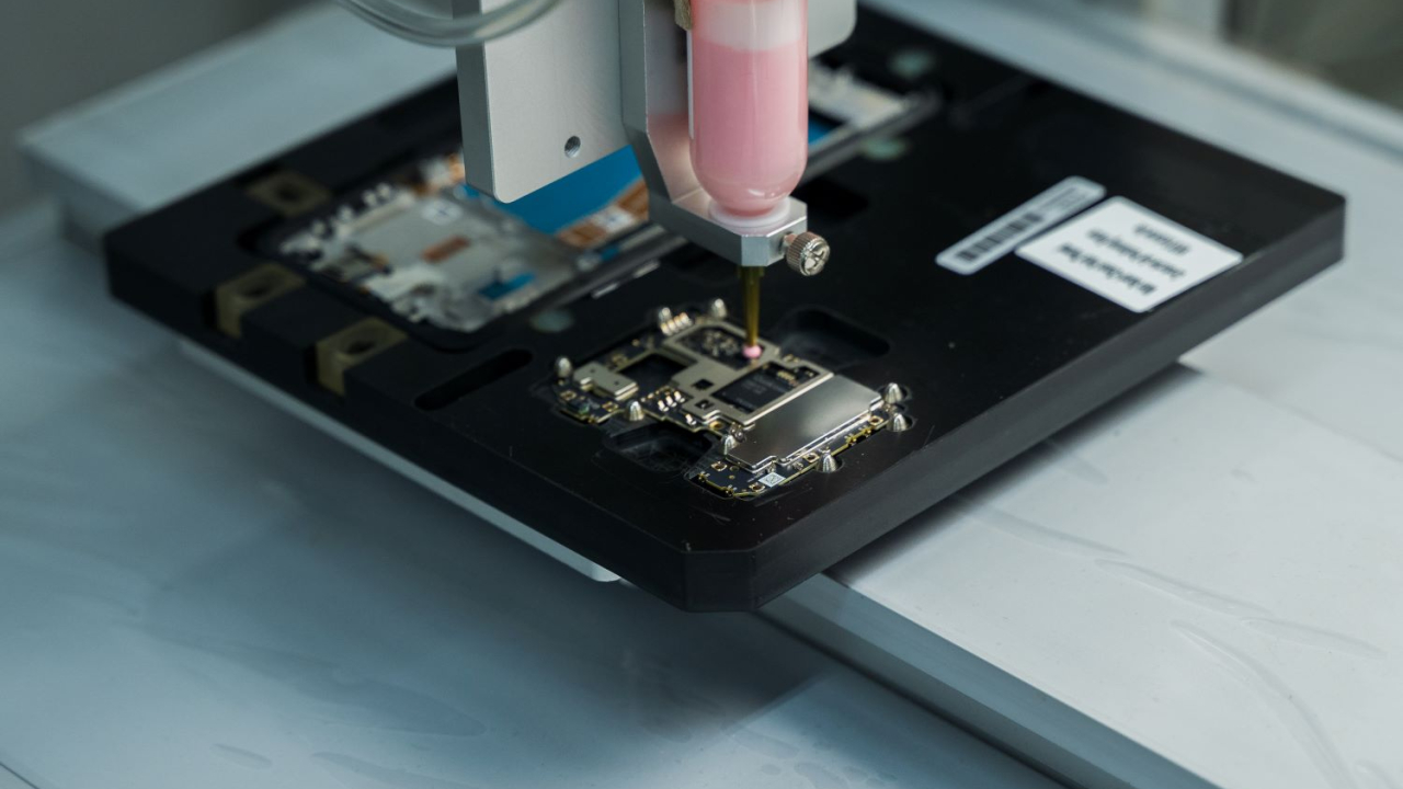 HMD Global începe să mute producția Nokia înapoi în Europa