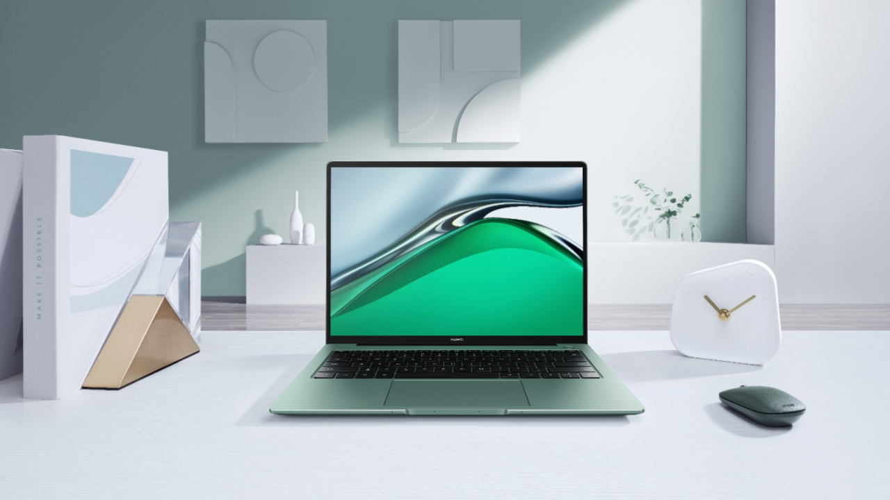 HUAWEI MateBook 14s, disponibil oficial în magazine: vine cu accesorii cadou