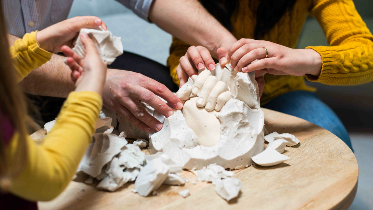 Memoshop.ro, antreprenorii care au 1.000 de clienți la 20 de ani