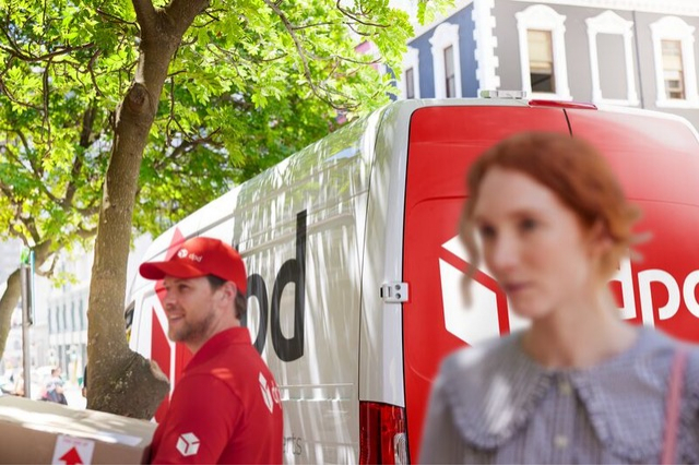 Noi oportunități pentru livrarea coletelor în Polonia, Slovacia, Grecia și alte țări din regiune