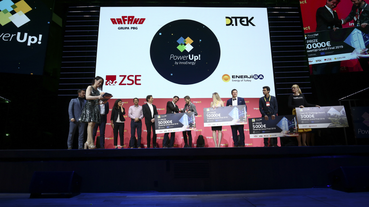 Soluție pentru monitorizarea temperaturii, câștigătoare la PowerUp! 2019