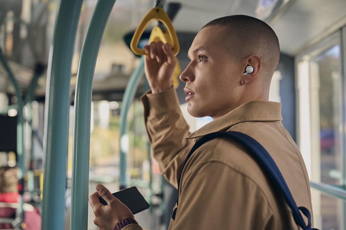 Sony lansează căștile LinkBuds, potrivite pentru apeluri video și conferințe