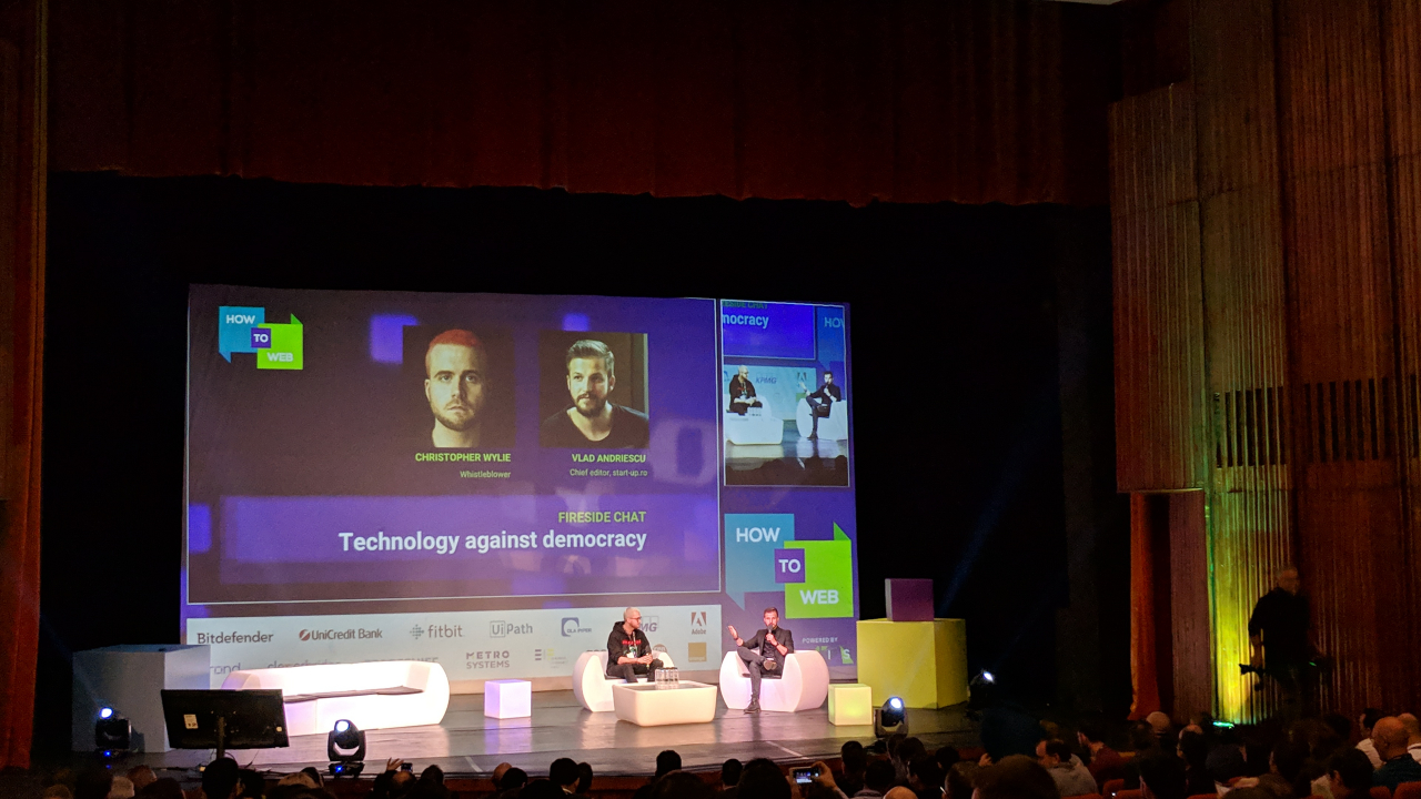 Christopher Wylie, whistleblower: Nu te poți proteja în mediul online