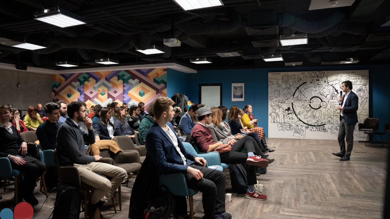 Premii de 5.000 de euro pentru idei de afaceri sociale la Social Impact Awards