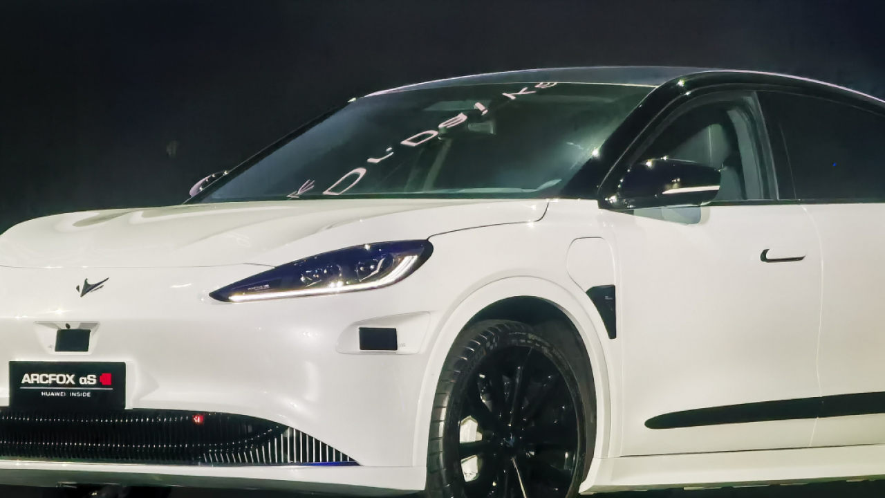 Huawei, push în industria auto smart: un set complet de componente inteligente