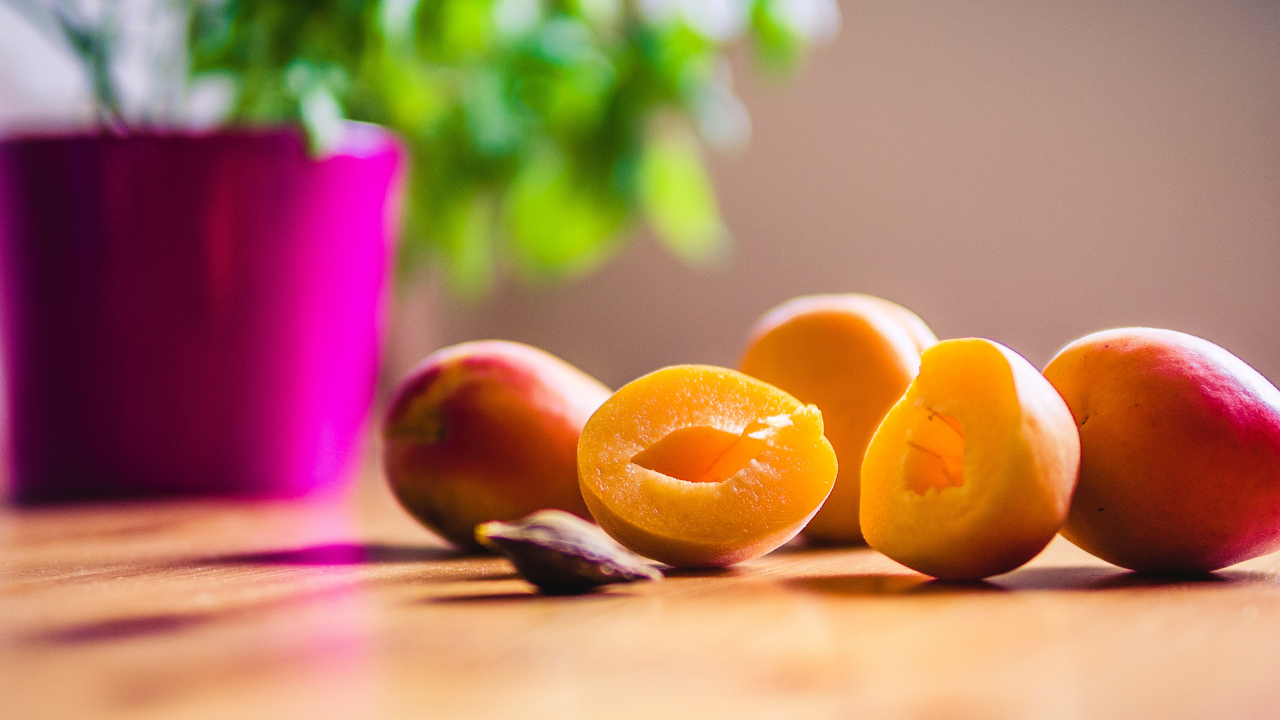 Fructele mândriei - cum a trecut de criză un agronom din Mureș