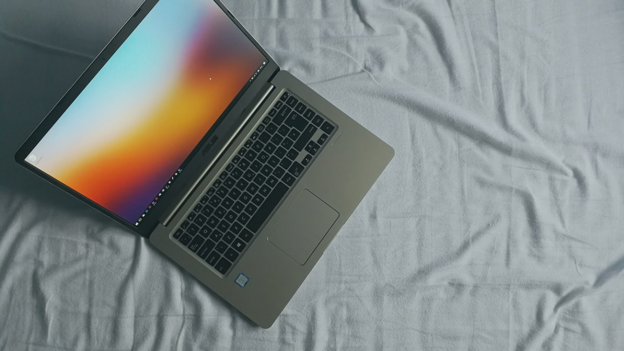 NO.MAD Talks lansează pachete medicale pentru freelanceri