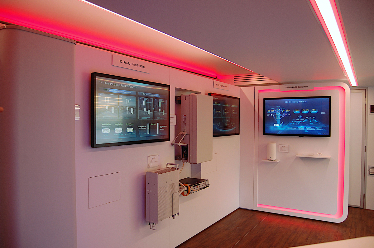 Liu Kang, Huawei: nu ne este teamă de standarde înalte, ci de lipsa standardelor