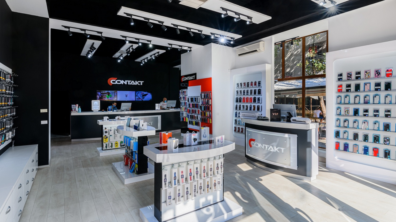 Românii de la Contakt, parteneriat cu Huawei. Customizează smartphone-uri&tablete