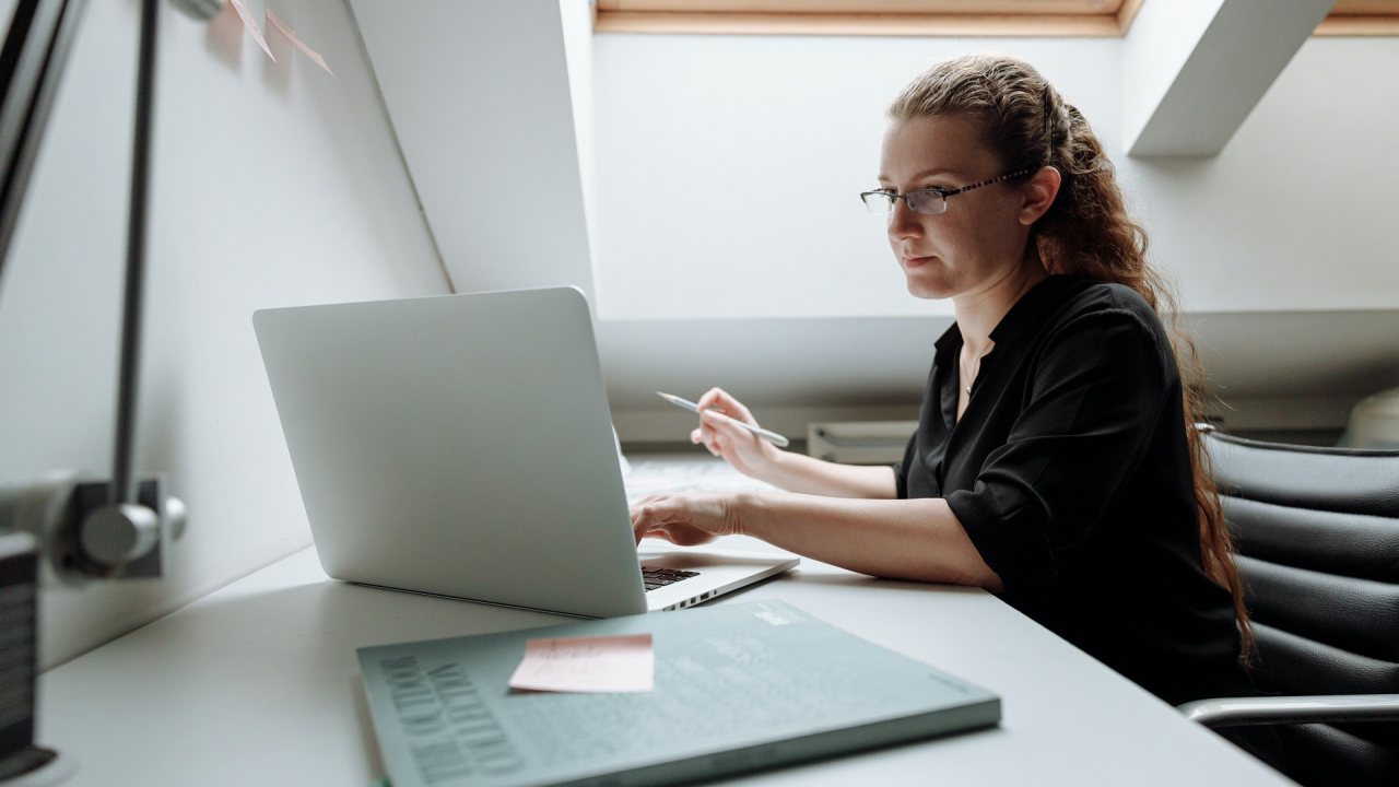 Boom în domeniul digitalizării IMM-urilor: DigiSinergy se extinde pentru a acoperi cererea