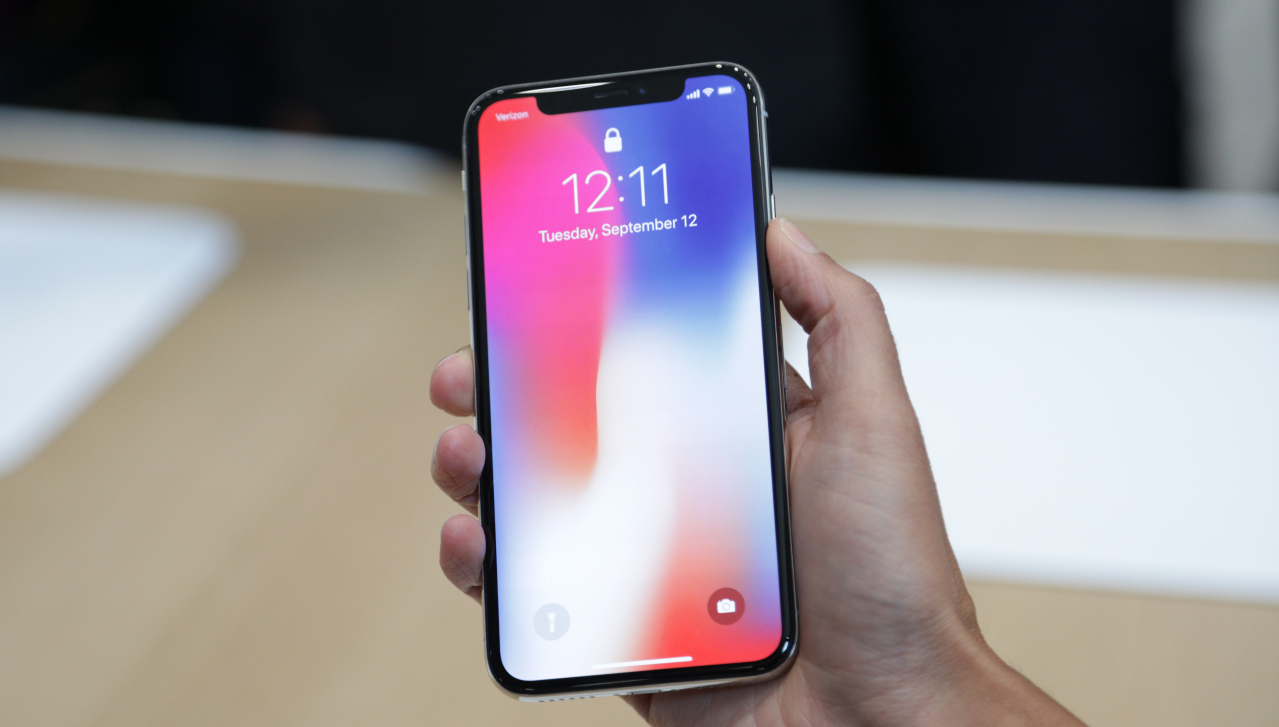 Precomandă iPhone X - îl poți cumpăra la Vodafone de pe 27 octombrie