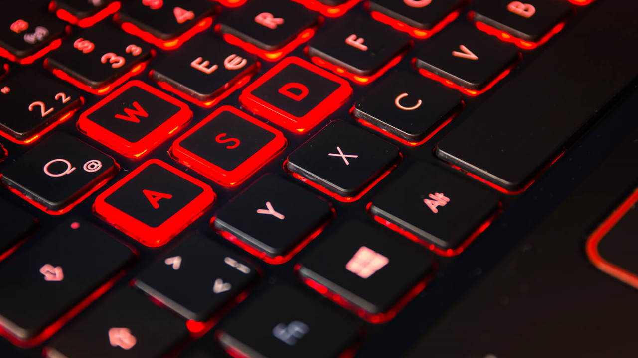 Laptopuri de gaming bune și pentru birou